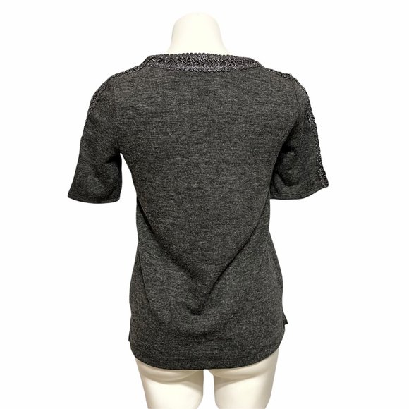 Banana Republic XS Grey Beaded Detail Short Sleeve Crewneck Top - Picture 5 of 7